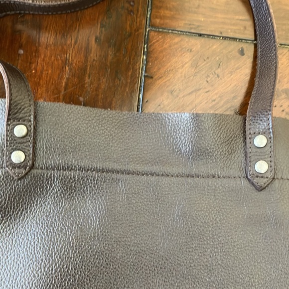 BujiBaja Pebbled Leather Tote - Picture 8 of 13